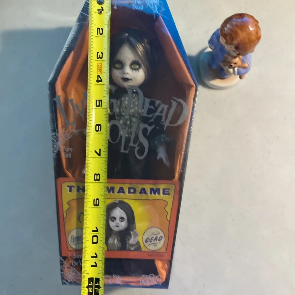 Living Dead Dolls The Madame